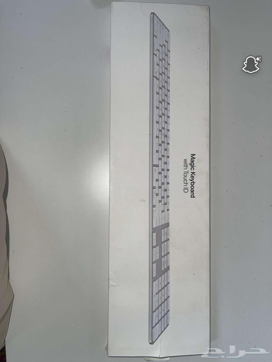 Magic Keyboard with Touch ID64582629519489114