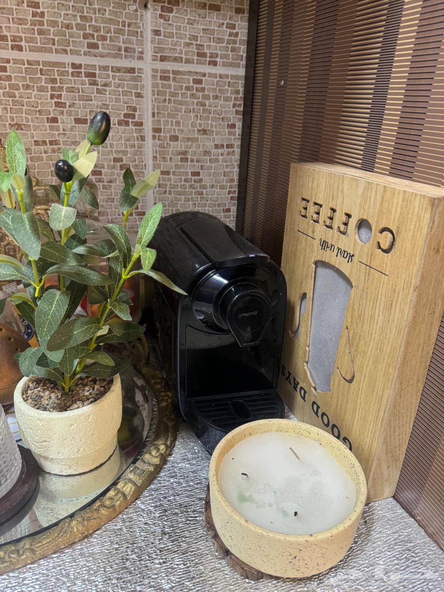 بيع أثاث مستعمل والبيع مستعجل في سبب النقل.64583222564865110