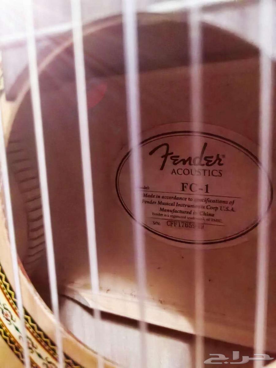 قيتار  كمان للبيع في الخبر Guitar   violin for sale Khobar64583611702658112