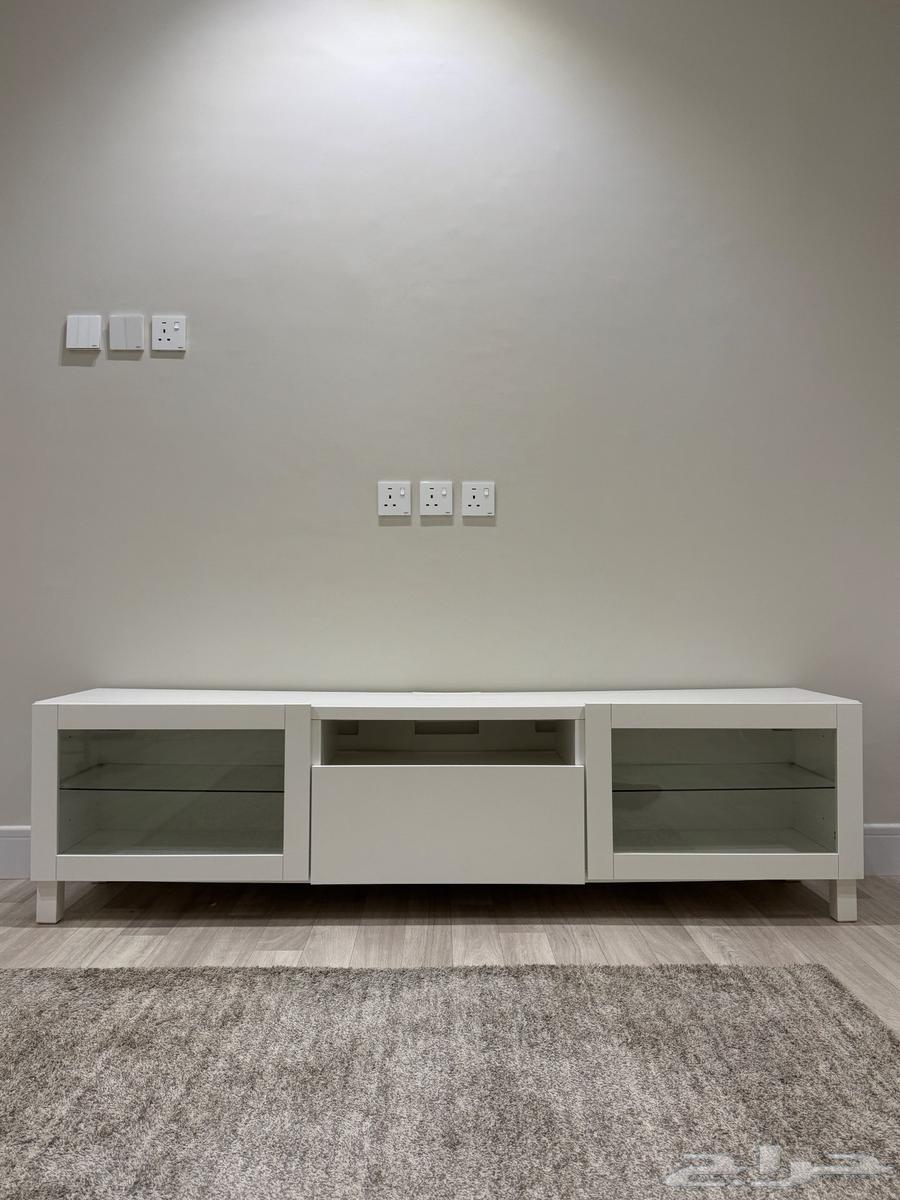 طاولة بلازما TV من ايكيا64583851897474110