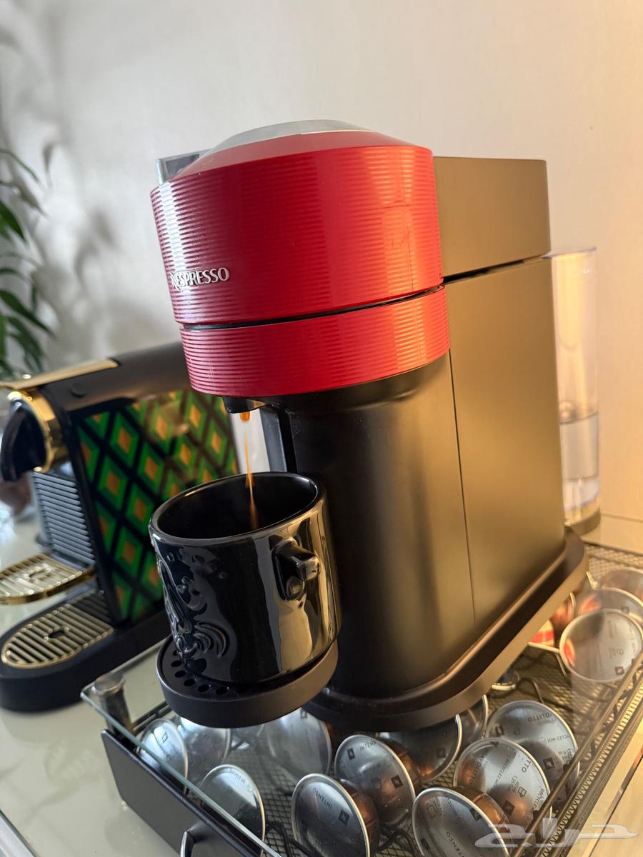 Nespresso Vertuo Machine64583880427394110