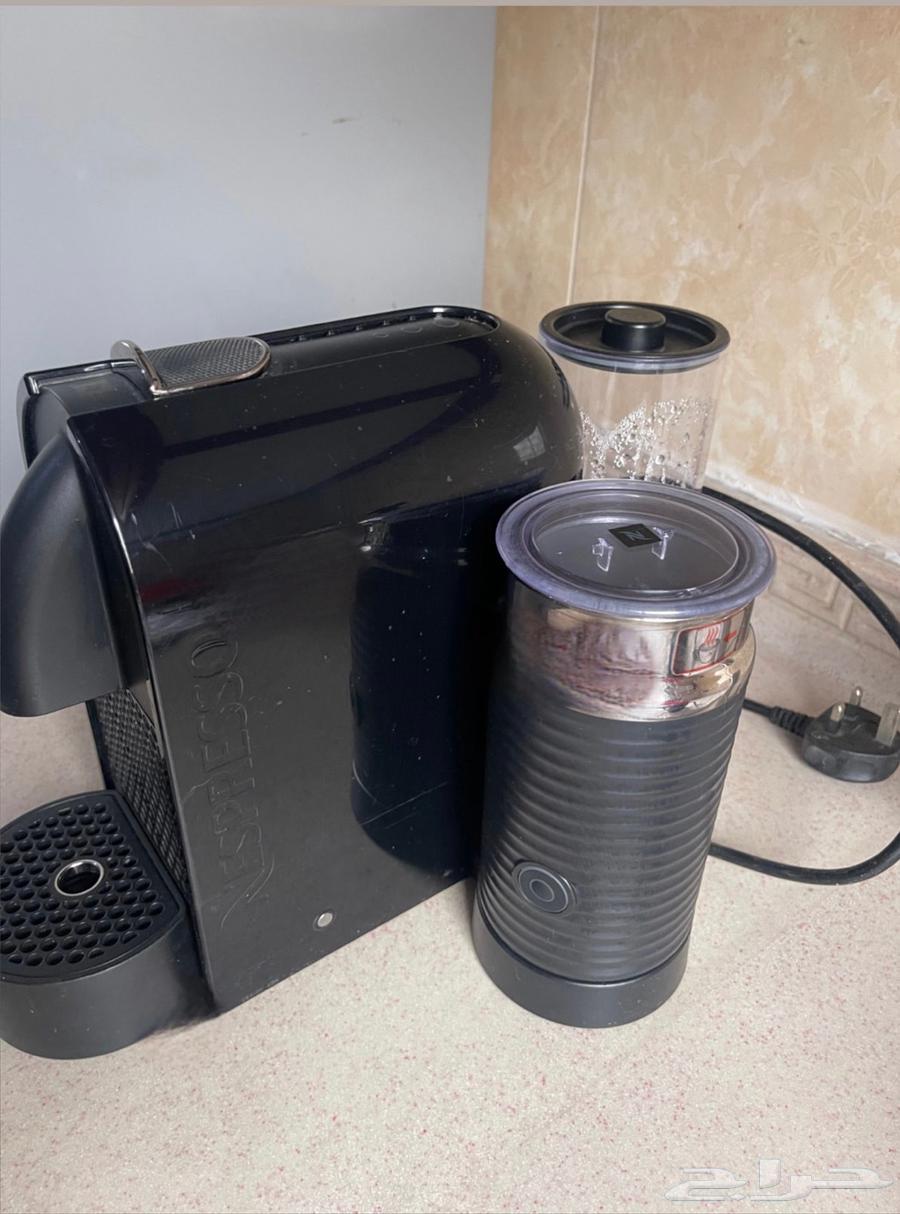 ماكينة قهوة نيسبريسو مع خافقة الحليب64584701653633111