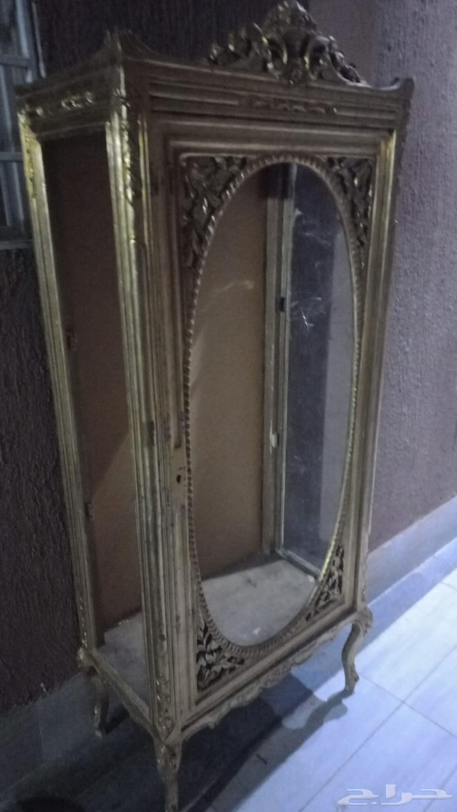 دولاب ذهبي للبيع64556665054977110