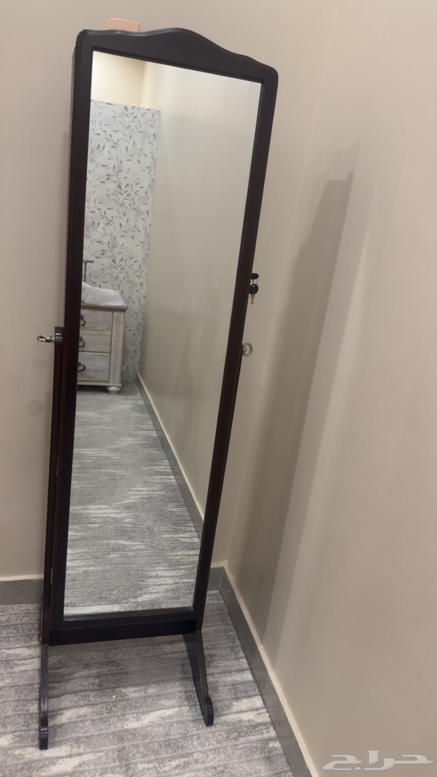 خزانه للاكسسوارات64587777096834110