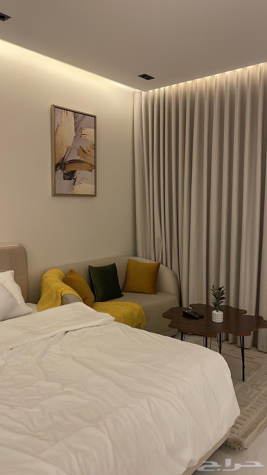 اثاث استديو كامل للبيع جديد لم يستخدم64583513343875110