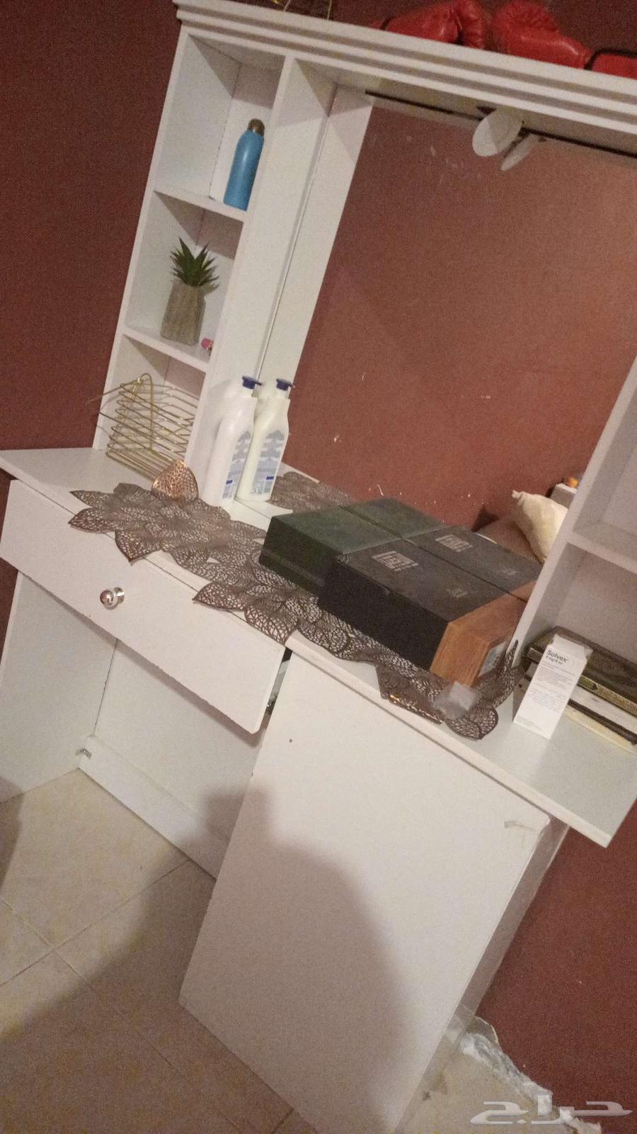 دولاب وتسريحه64585552305283110