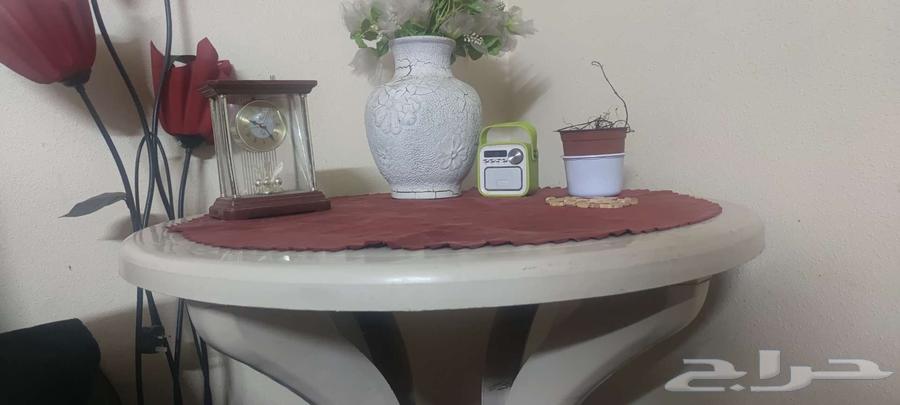 طاولة بلاستيك للبيع64588656779393110