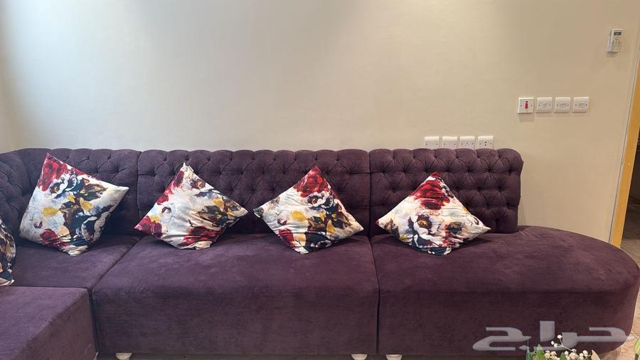 طقم كنب متصل تقريبا 15 متر مثل ما هو موضح64583144132866114