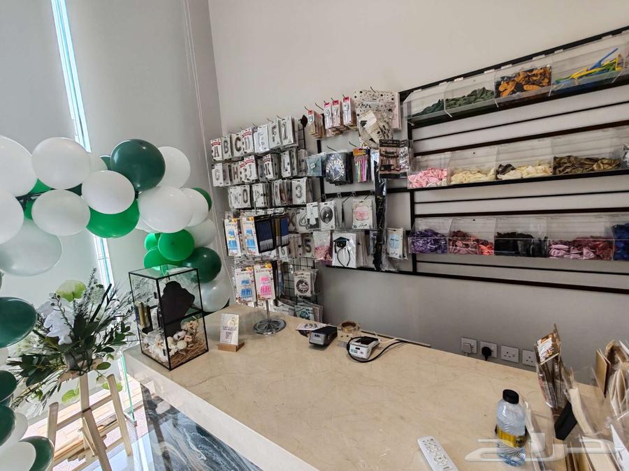 فرصة للتقبيل مشروع ورد وهدايا في بريدة حي الرحاب64583026476674113