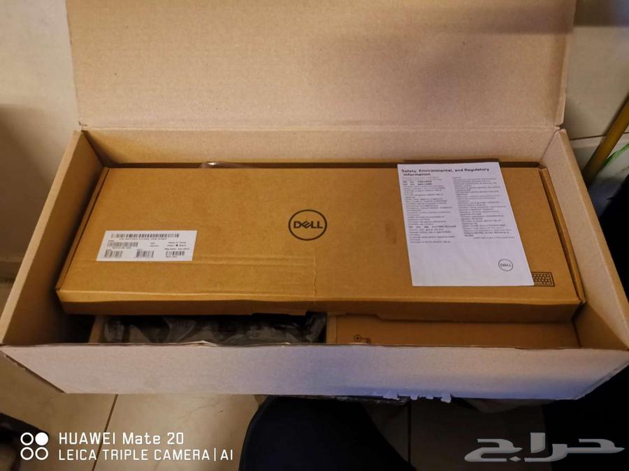 جهاز كمبيوتر مكتبي صغير وجبار64585152823554113