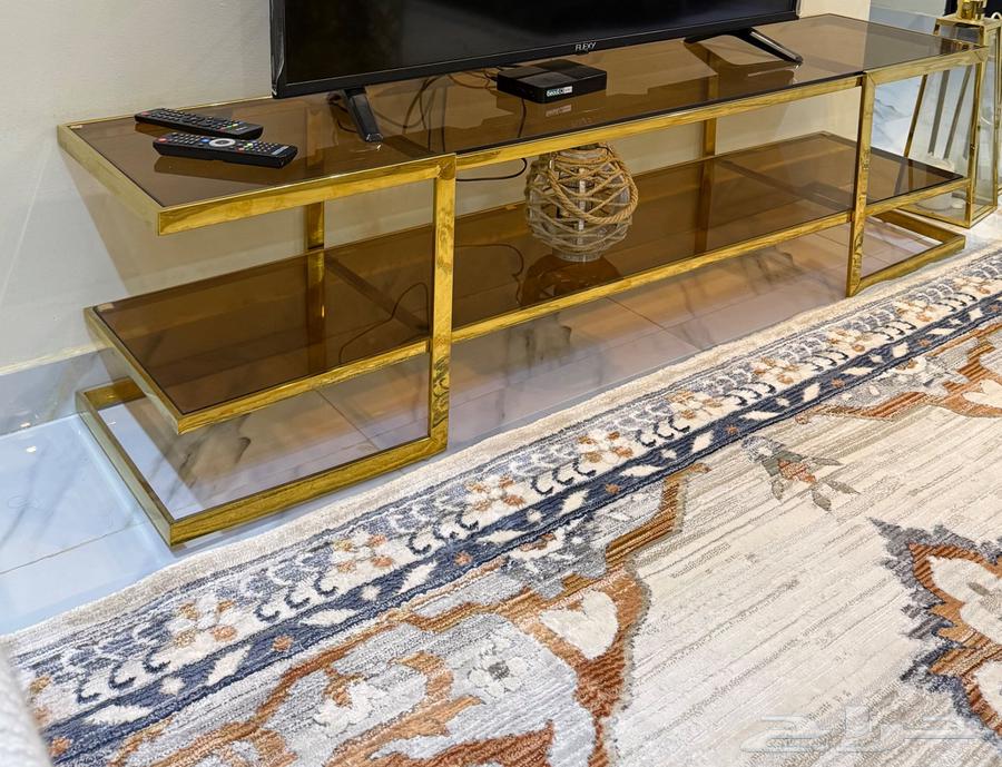 طاوله دائريه مع طاولات خدمه وطاولة تلفاز64580540921601111