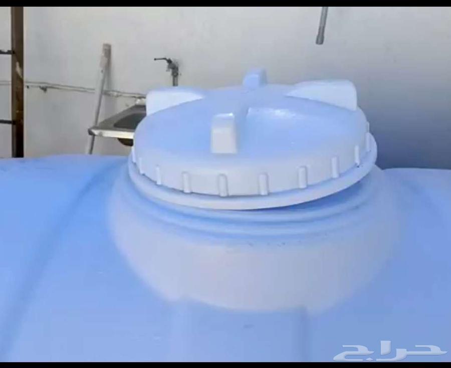 خزان ماء للبيع نظيف جدا64581224248321112