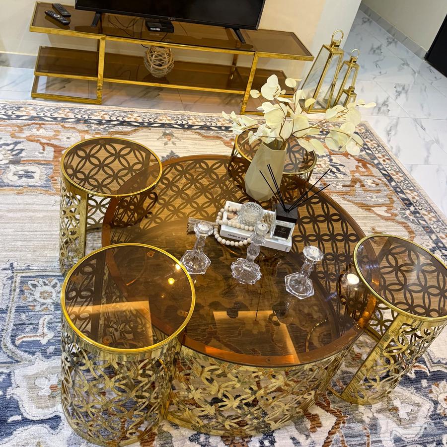 طاوله دائريه مع طاولات خدمه وطاولة تلفاز64580540921601110