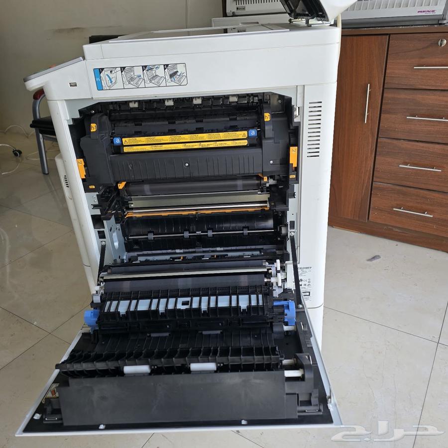 للبيع طابعة ملون KYOCYRA ECOSYS FS-C8520MFP64582487432449114
