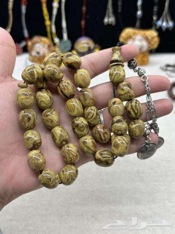 Nawader Al-Fatoreen Dhiba Hadiyya Min Al-Ayar Al-Thaqil64596228425729111