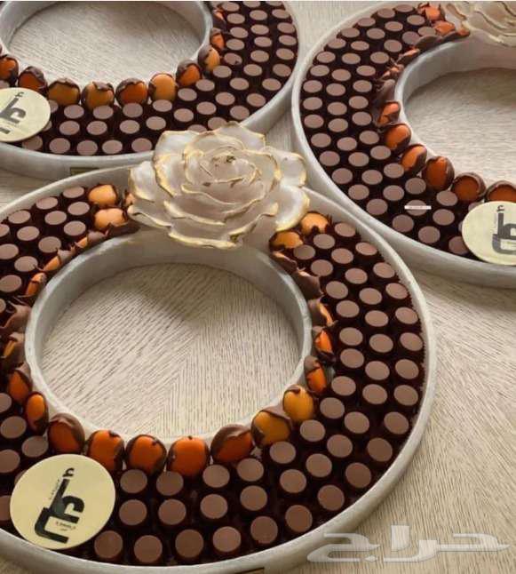 صواني كبيرة جودتها ممتازة64589055096833110