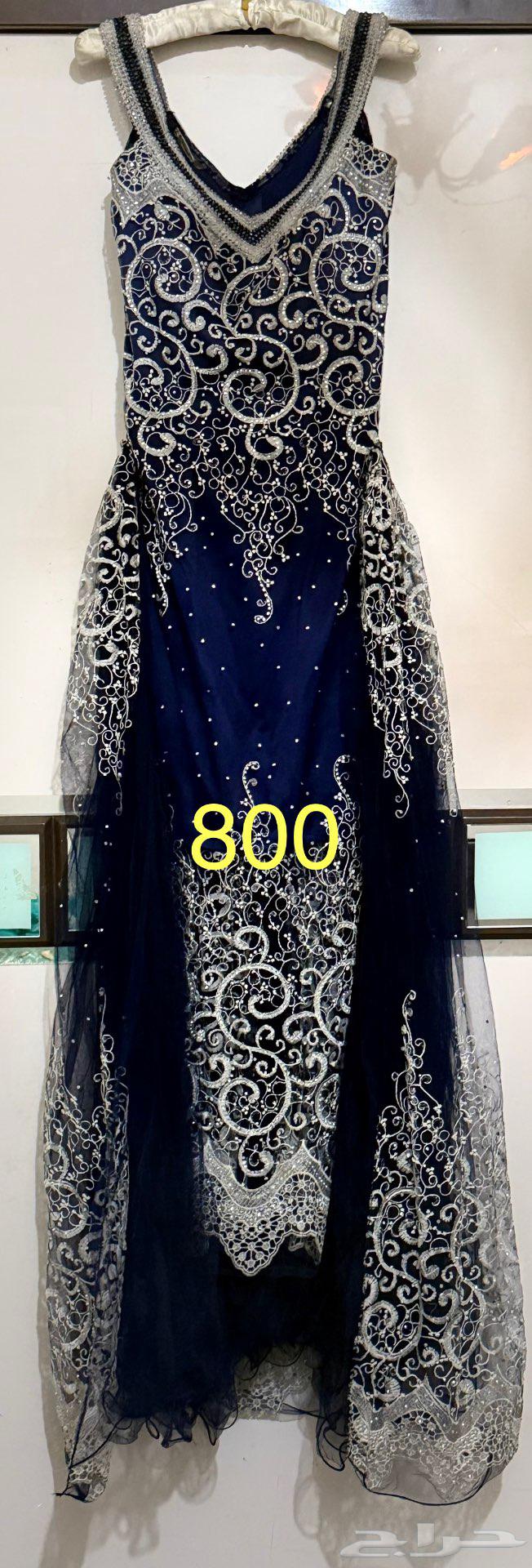 مجموعة فساتين مستعملة للبيع64591670947842113