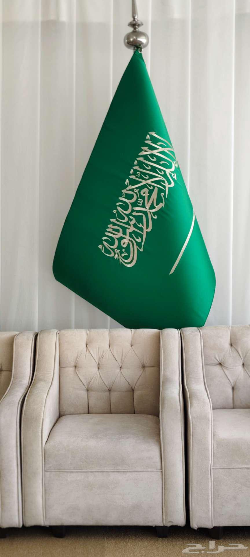 Embossed Lined Embroidered Flag (Material Satin)64590139316227114