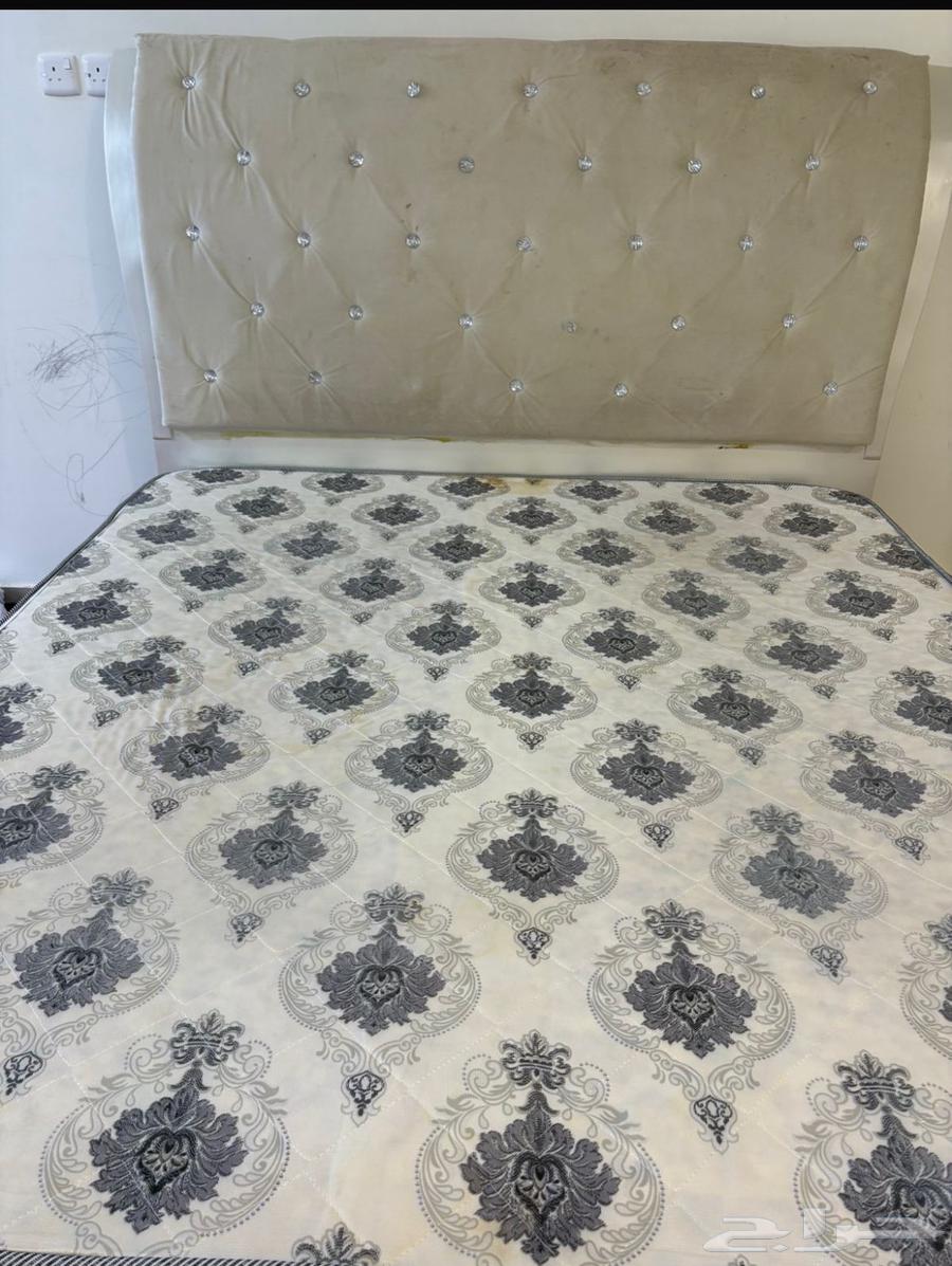 غرفة نوم كاملة مستعمله نظيفه . سبب البيع النقل خارج المنطقة64597151491715113