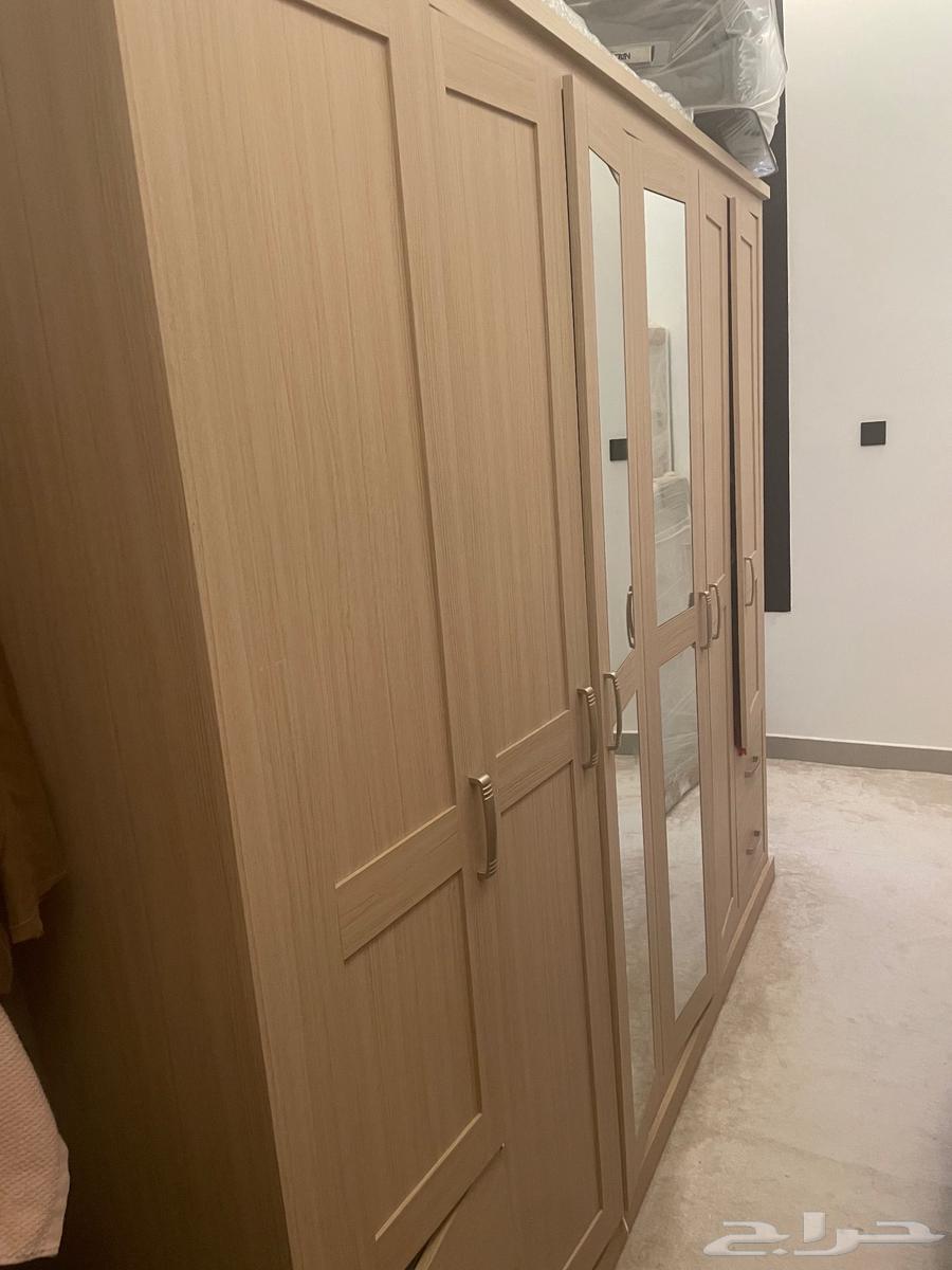 دولاب وتسريحة للبيع64589501019777110