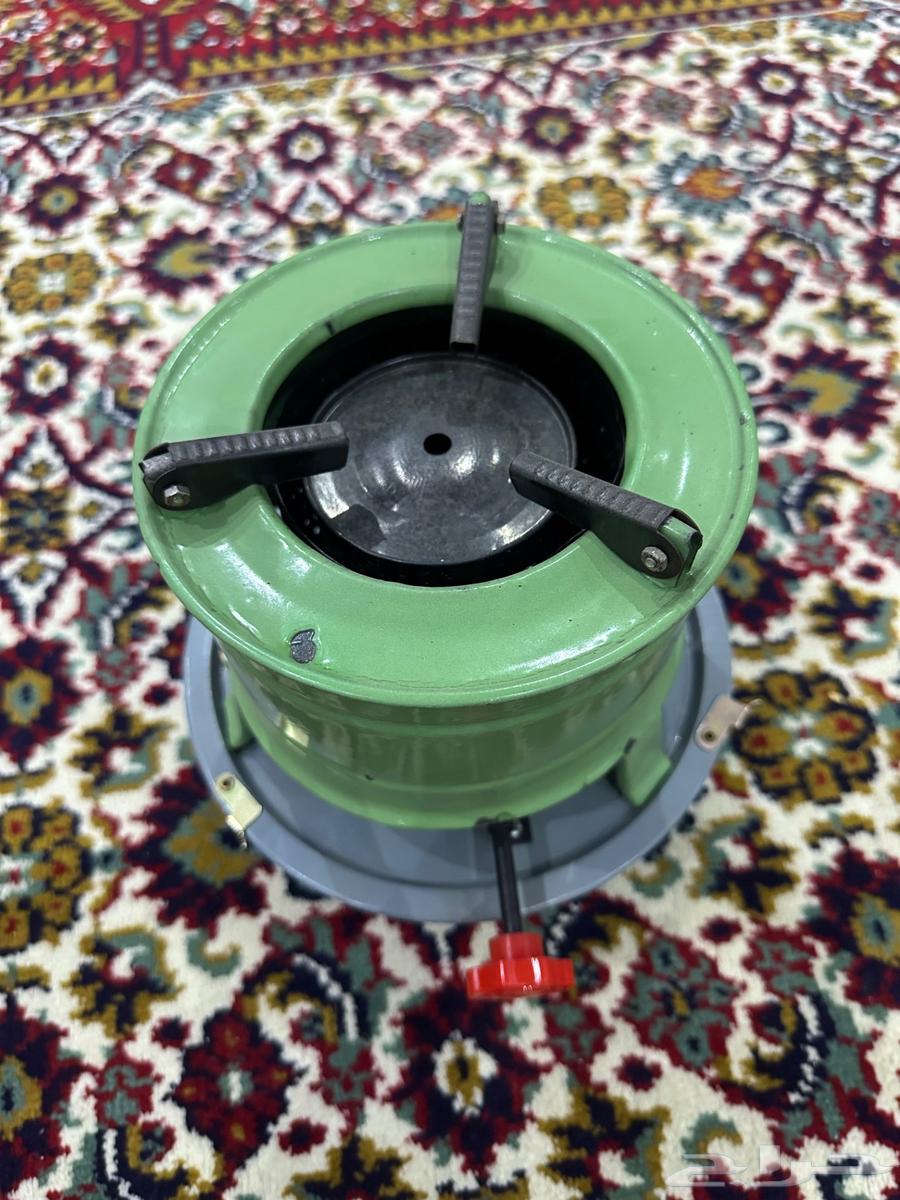 للبيع طباخه دفايه قديمة على القاز64591707348483112