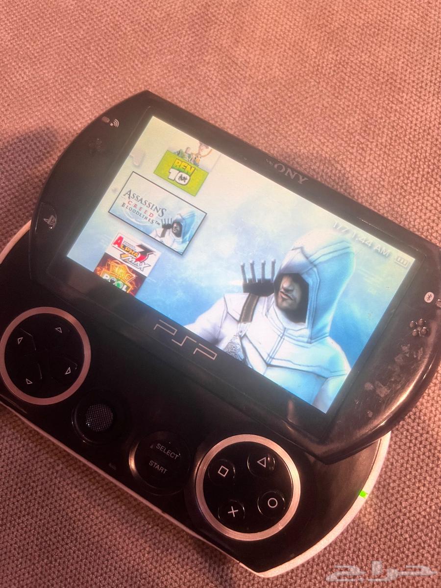 بي اس بي قو سوني محمول psp go64597114806913111