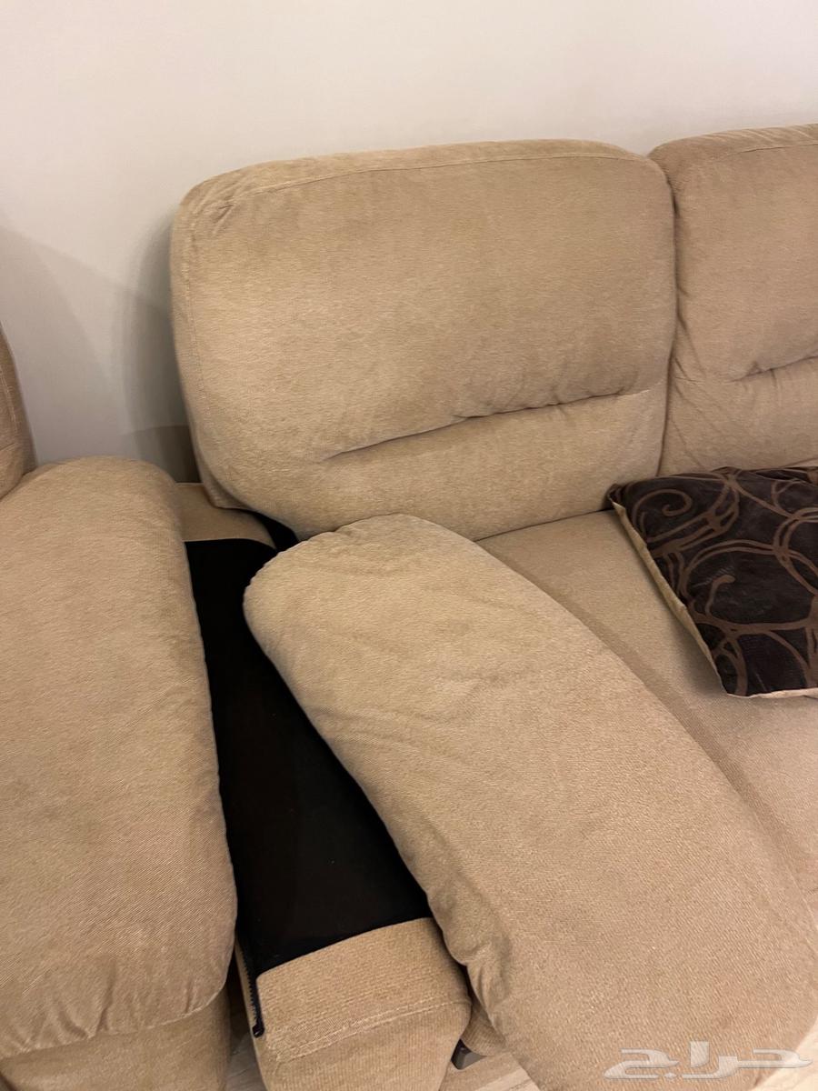 للبيع كنب يشيل 15 شخص بحالته الراهنة64591936967297114