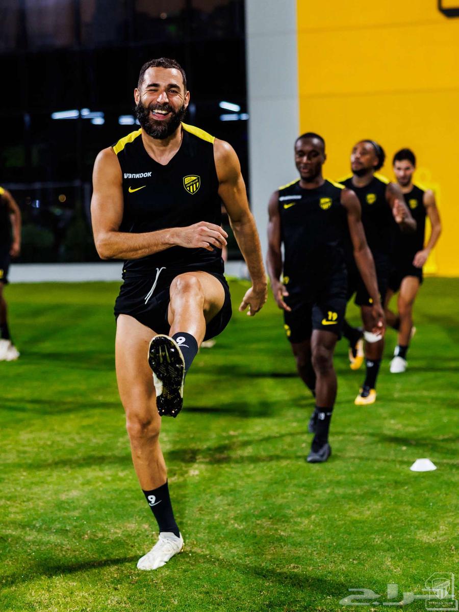 Al Ittihad x Al Nassr 3 Front Row Seats64593011099907110