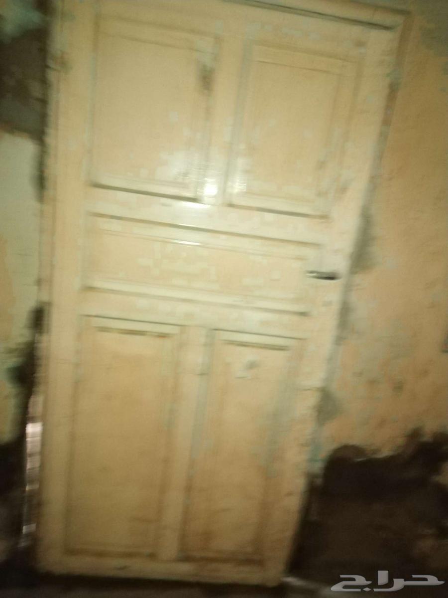 أبواب خشب مستعملة 13 باب ب 600 ريال64593386897410112