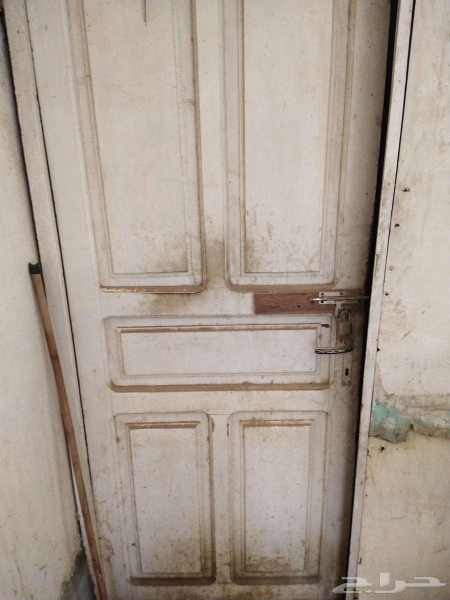 أبواب خشب مستعملة 13 باب ب 600 ريال64593386897410110