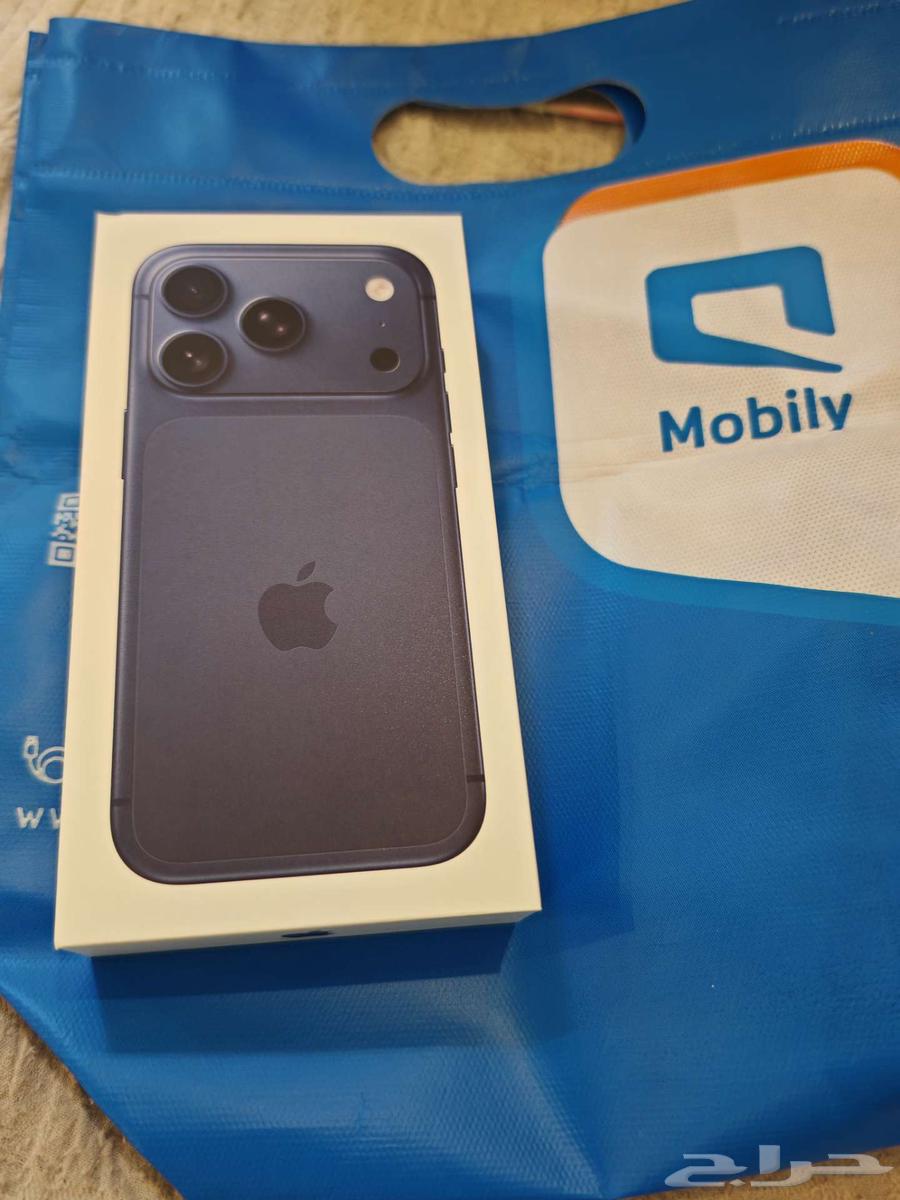 iPhone Pro 256GB Memory, Agency Warranty, Navy Blue Color (Navy)64594688796546112