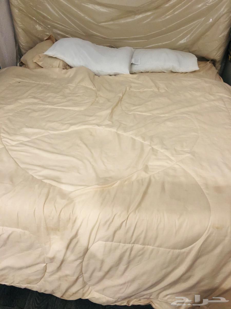 سرير كبير جديد مع المرتبه64595993305602110