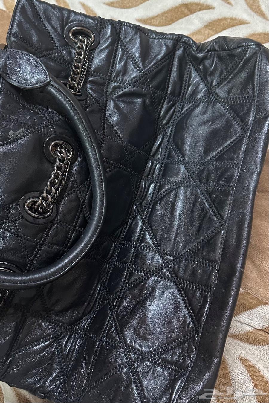 شنطة ديور كبيره اصليه مع بطاقتها64593962125825112