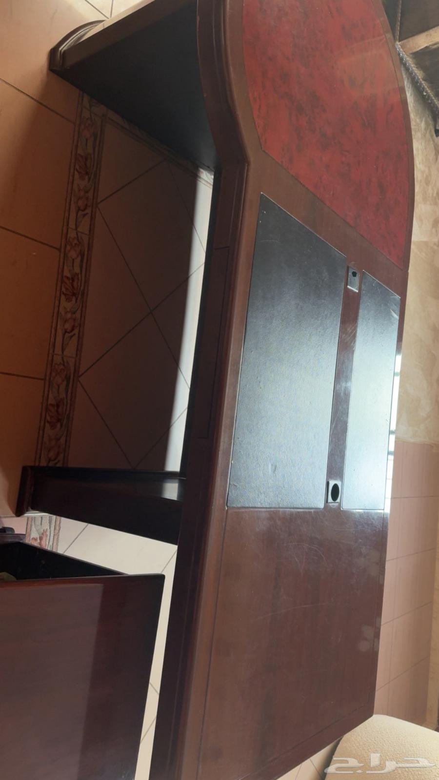 مكتب خشبي64590454601345110