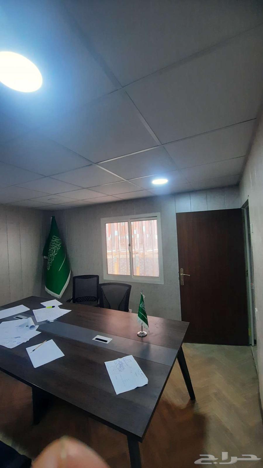 كرفان مكتبي جديد استعمال فتره بسيطه جدا 2 غرفه وبوفيه64590557855490113