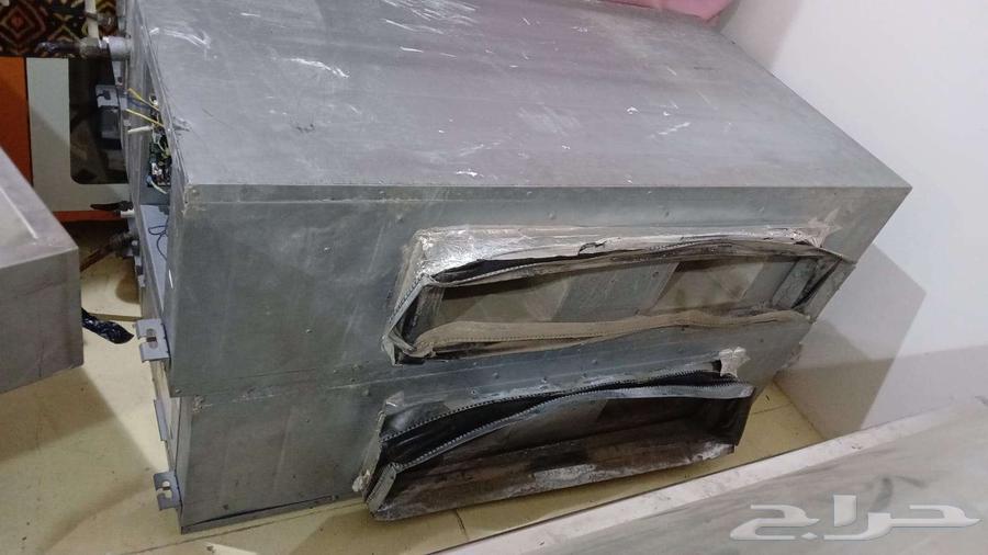 ثلاجات عرض عدد3 ومكيفات مركزية عدد2 مع وحدة التوزيع.64590983746689111