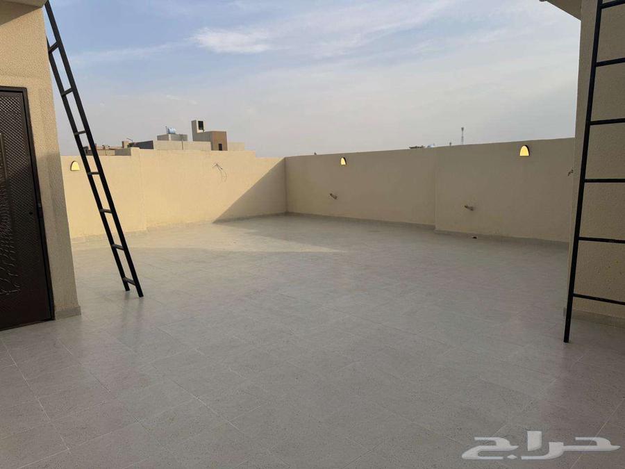 ادوار ارضية للبيع64146502072706113