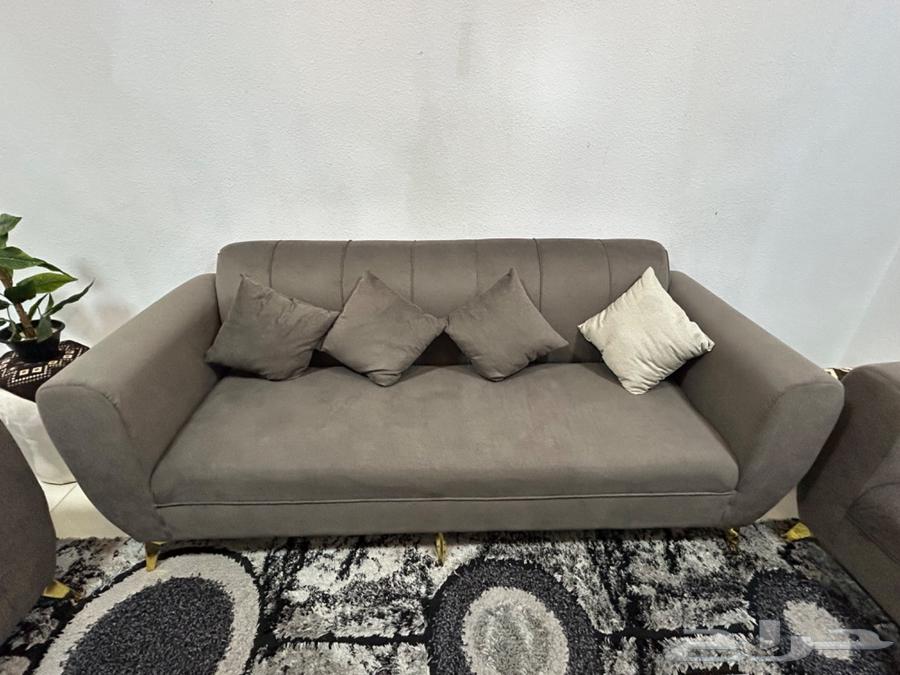 Excellent condition sofa64595943919874113