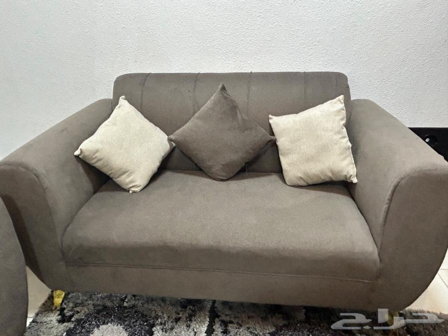 Excellent condition sofa64595943919874114