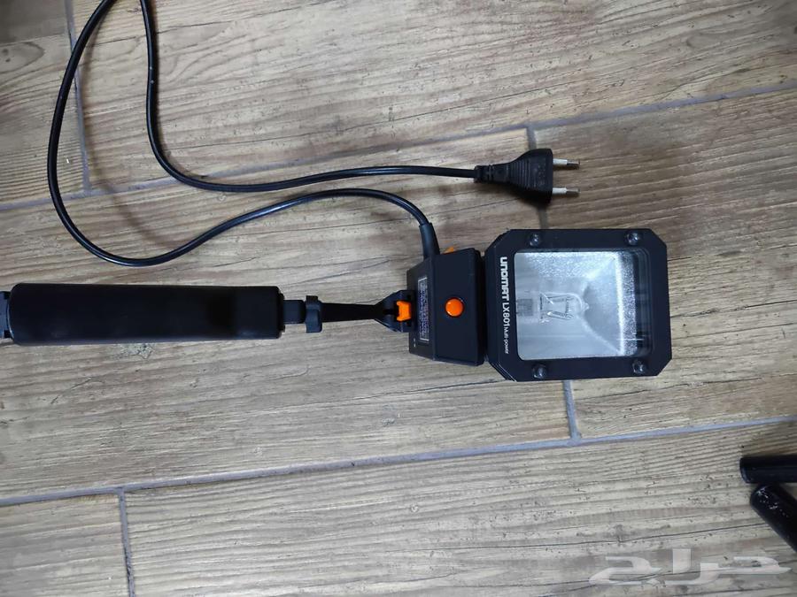 Flash and continuous photography lights64596427837185112