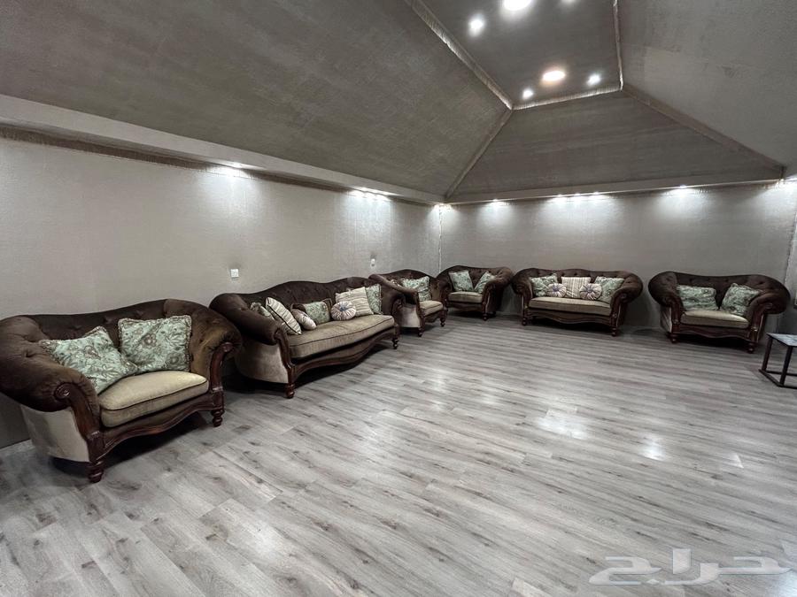 طقم كنب من مفروشات المطلق64596698522627111