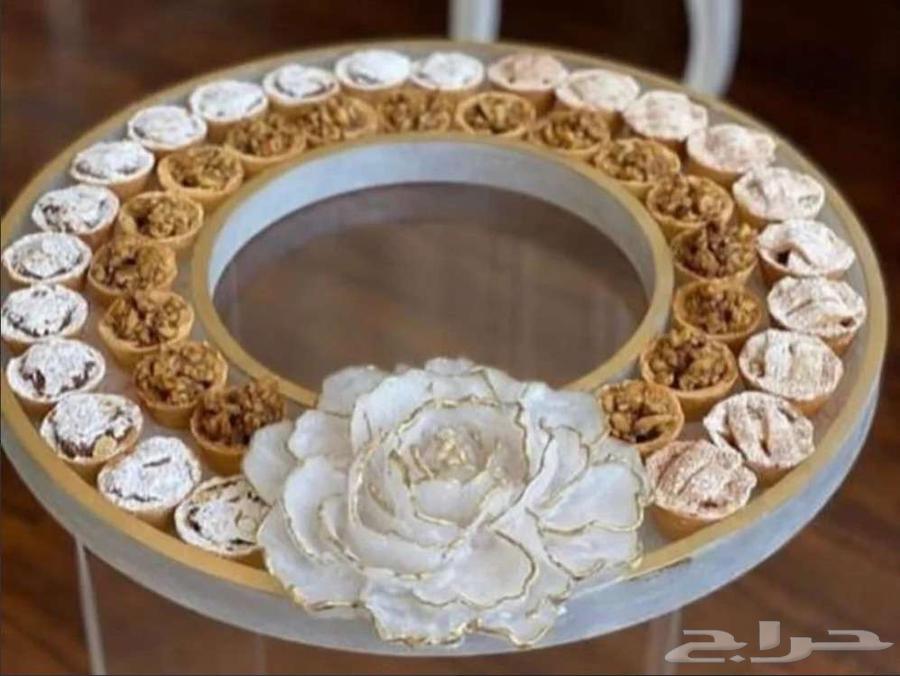 صواني كبيرة جودتها ممتازة64589055096833111