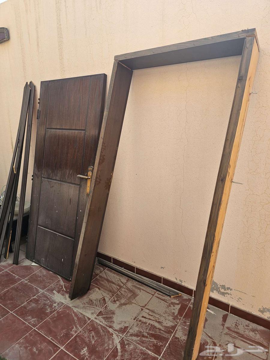 باب خشب للبيع العدد 364597801899523113