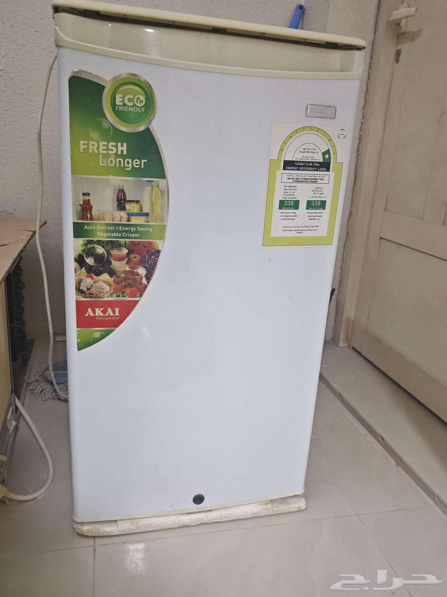 بيعه سريعة ثلاجة مكتب أو غرفه ب 200 فقط64597887451650110