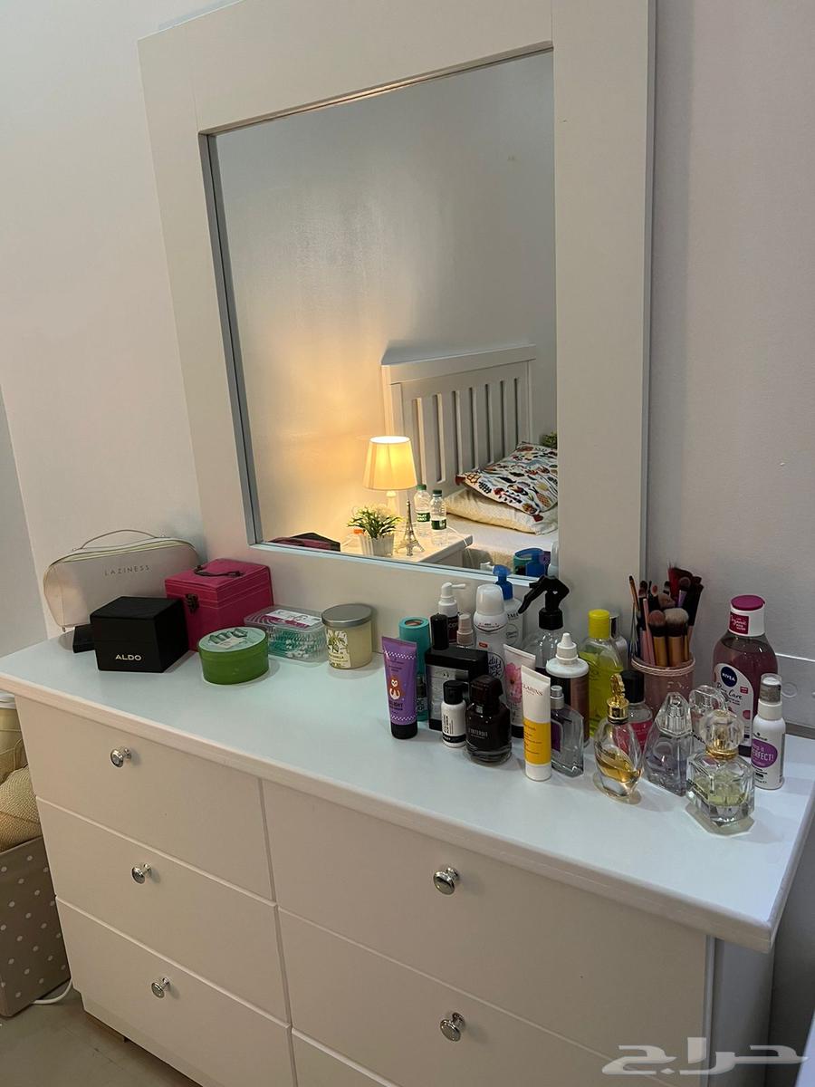 غرفة نوم نظيفة جديدة64606189224834112