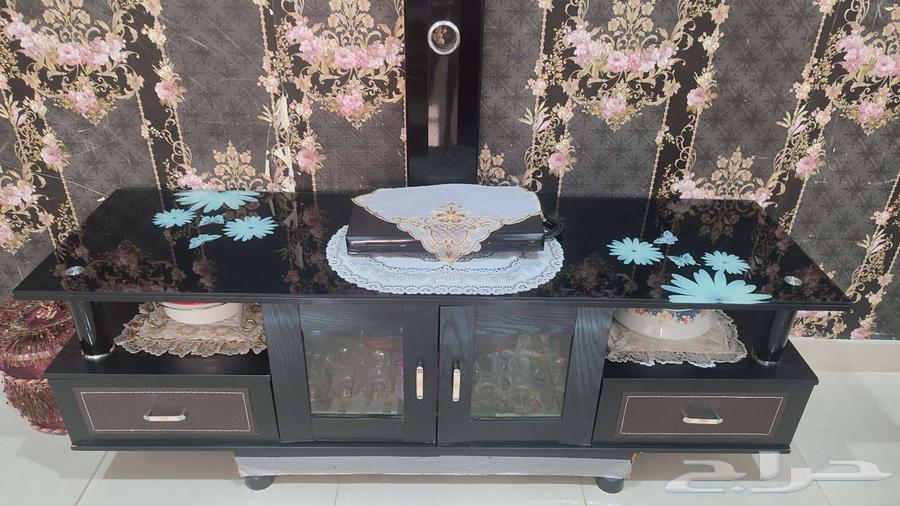 Sofas and TV tables64598770366339110