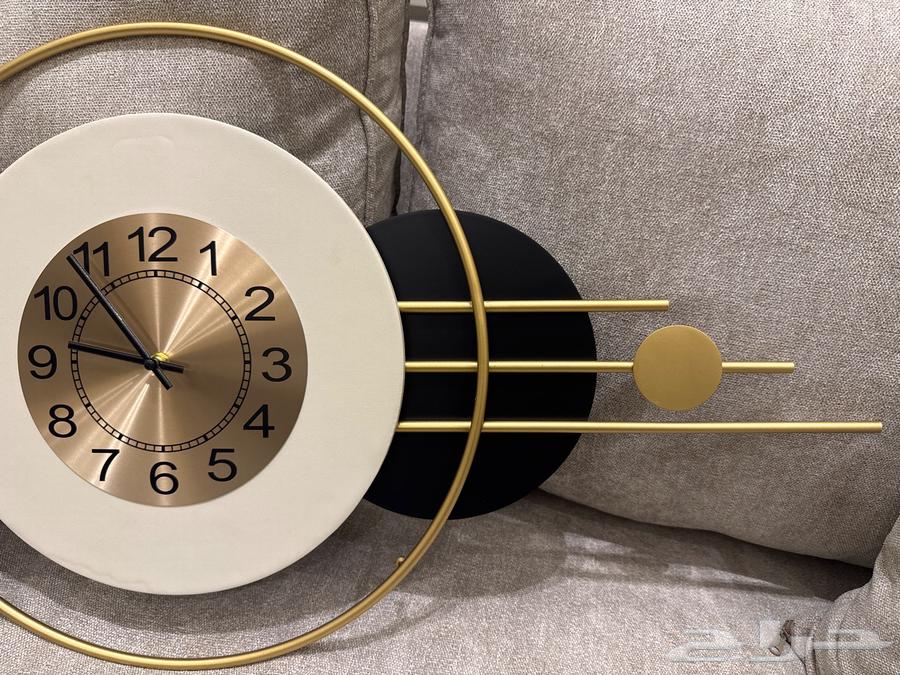 ساعة حائط من هوم سنتر - جديدة64598536279555111