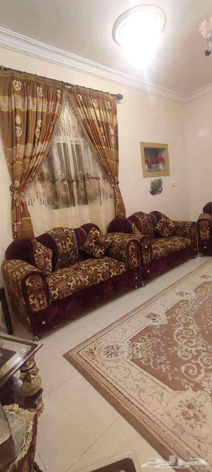 كنب نظيف للبيع64612810345986111