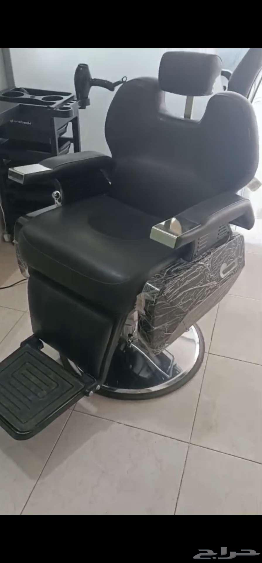 عدد 2 كرسي حلاقة للبيع64611766823937110