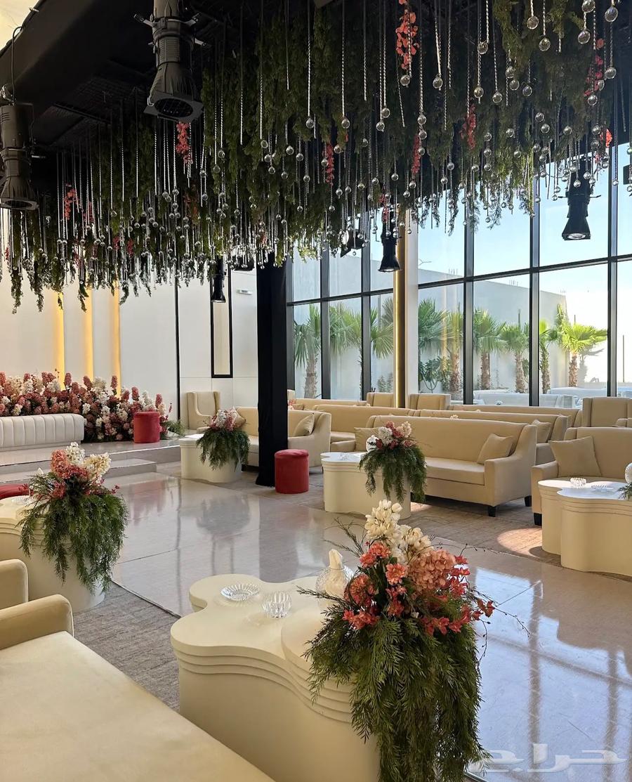 سعر مغري قاعة تحويل حجز يوم جمعه 28 نوفمبر ب 15 الف64615707539715111